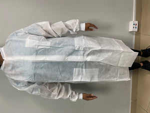 Batas de laboratorio larga blanca XL