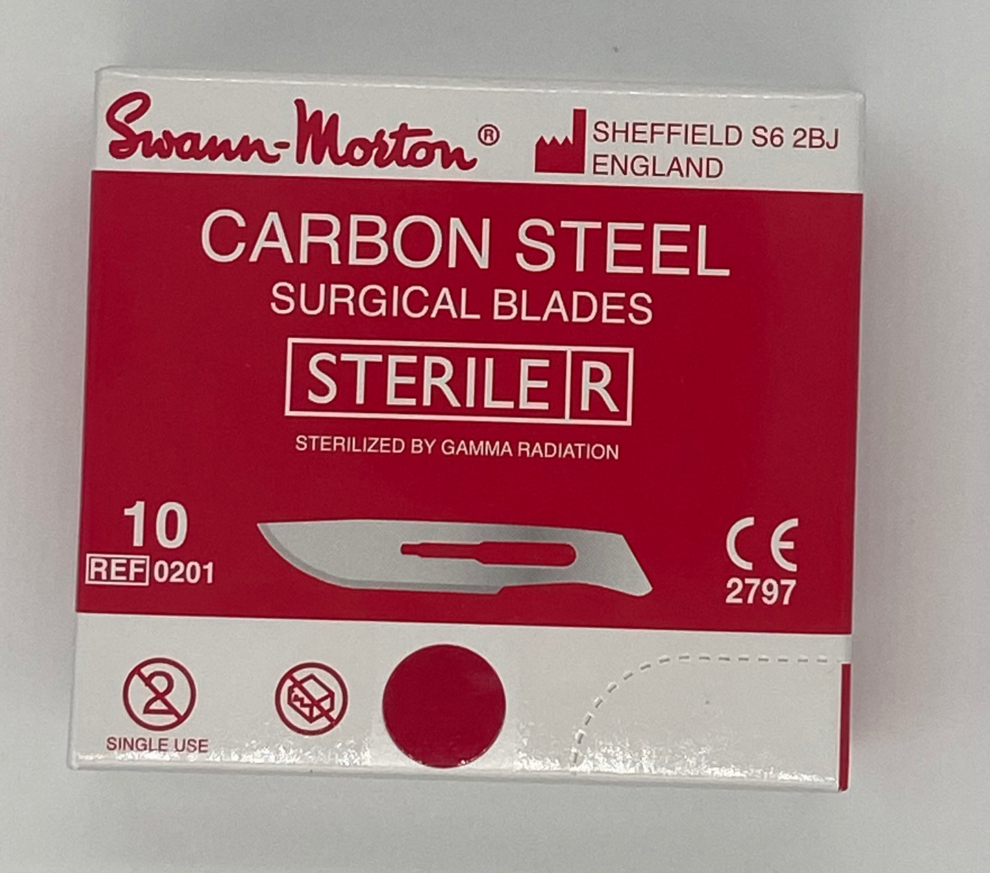 Caja de 100  Hojas de Bisturí Estériles número 10 marca Swann Morton