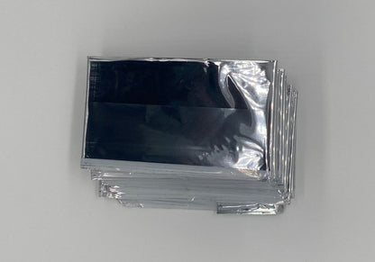 Manta protectora para emergencias 52" x 84"