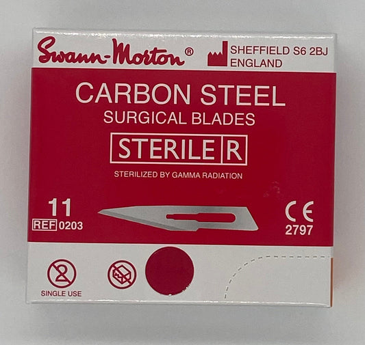 Caja de 100  Hojas de Bisturí Estériles número 11 marca Swann Morton
